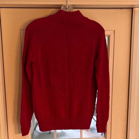 JEANNE PIERRE Ladies Crimson Turtleneck Sweater - Picture 4 of 9